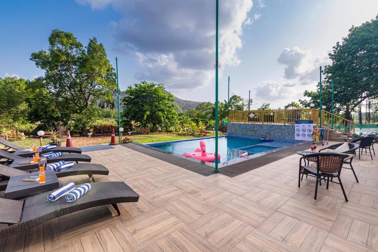 Saffronstays Vyom Farms คาร์จัต ภายนอก รูปภาพ